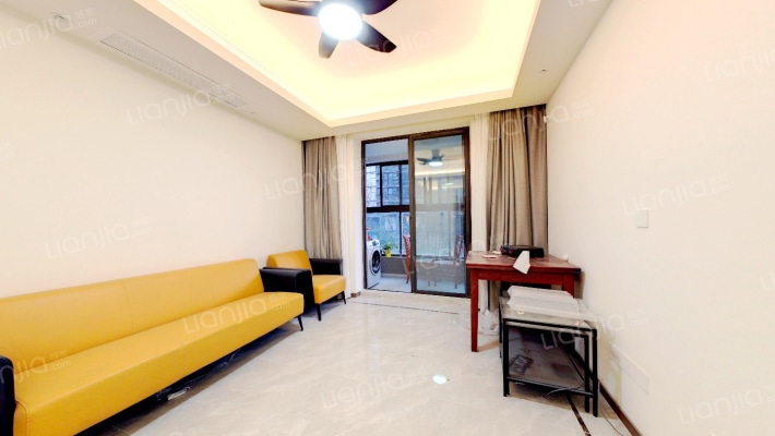 绿地中央广场六期二手房实景图