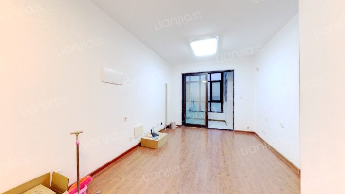 绿地滨湖国际城五区二手房实景图