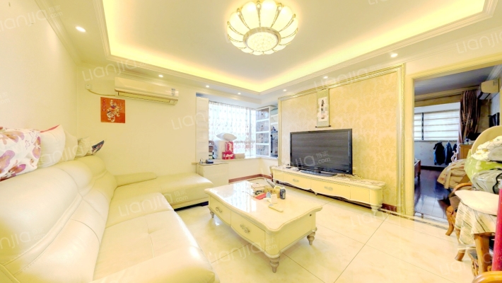 杰圣家苑二手房实景图