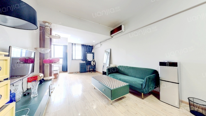 星岛星时区二手房实景图