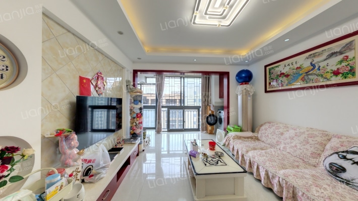 恒鑫山水卿卿二手房实景图