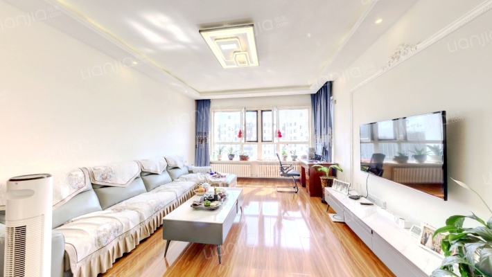 群力家园A区二手房实景图