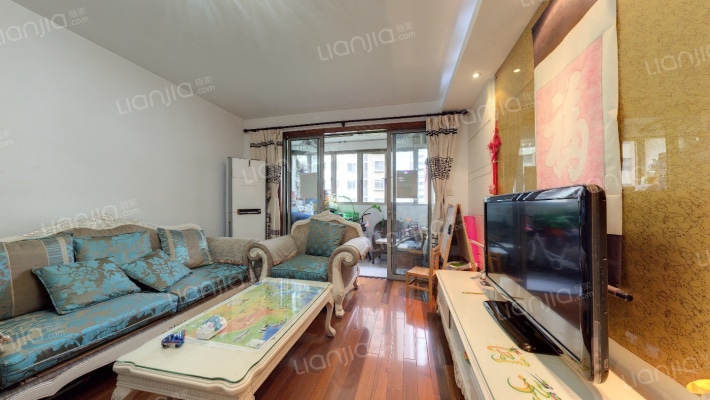 柏丽华庭二手房实景图