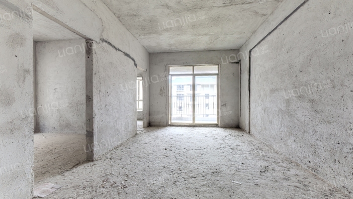 侨宏花园二手房实景图