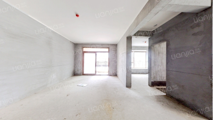 国博新城一期翘楚居二手房实景图