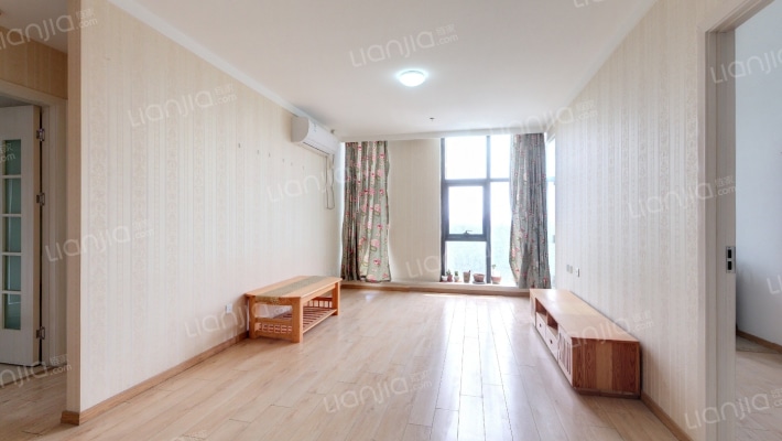 加侨悦山国际二手房实景图