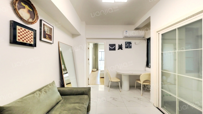 恒兴广场二手房实景图