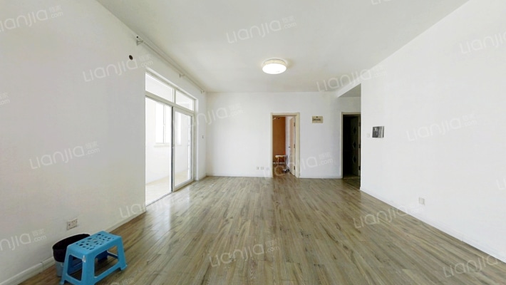 蔚蓝世纪大厦二手房实景图