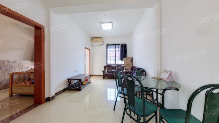 菊苑新村二手房实景图