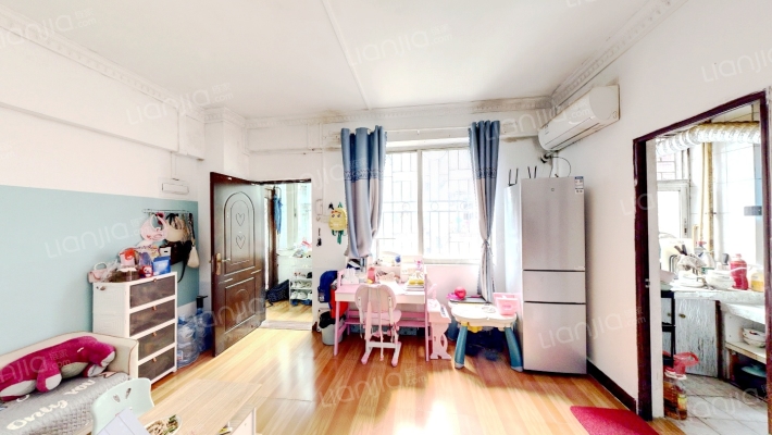 金湖雅苑二手房实景图