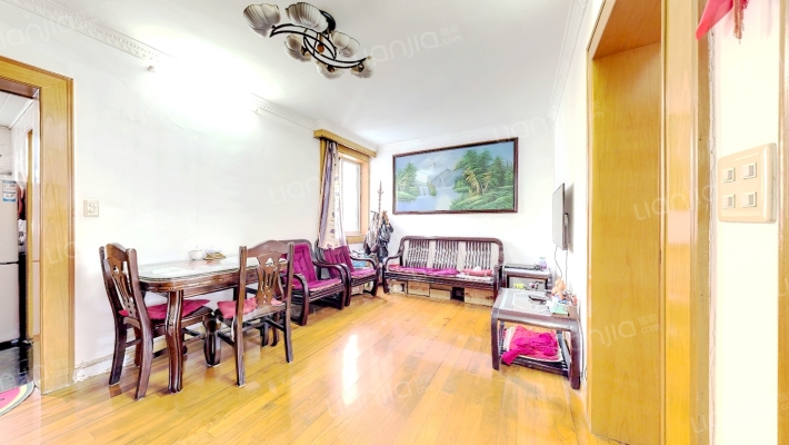 山龙新村二手房实景图