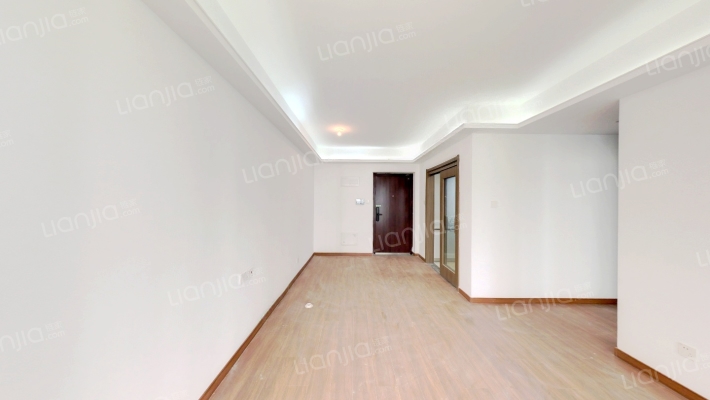 鸿海沁园二手房实景图