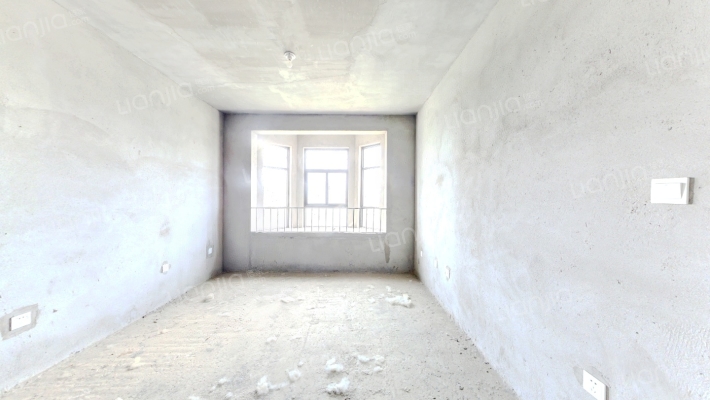 翡翠明珠二期二手房实景图