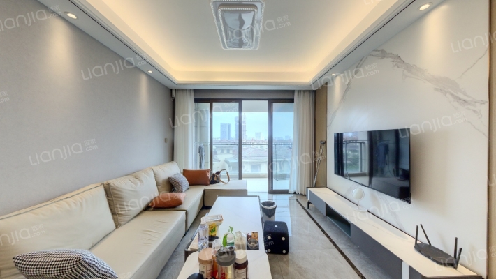 领地悦府二手房实景图