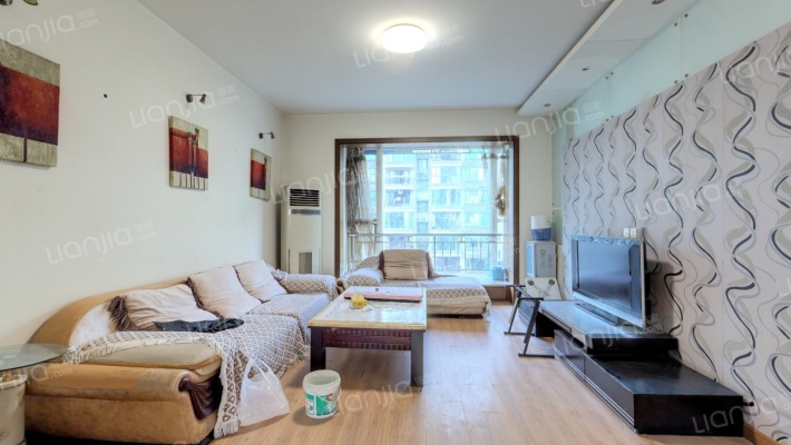 银河花园二手房实景图