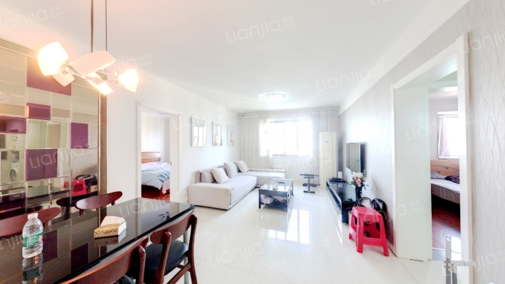 静安曙光雅苑二手房实景图