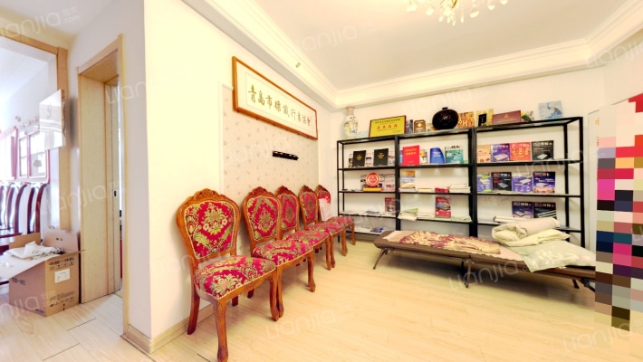 7080中心广场二手房实景图