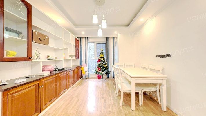 招商依云上城一期二手房实景图