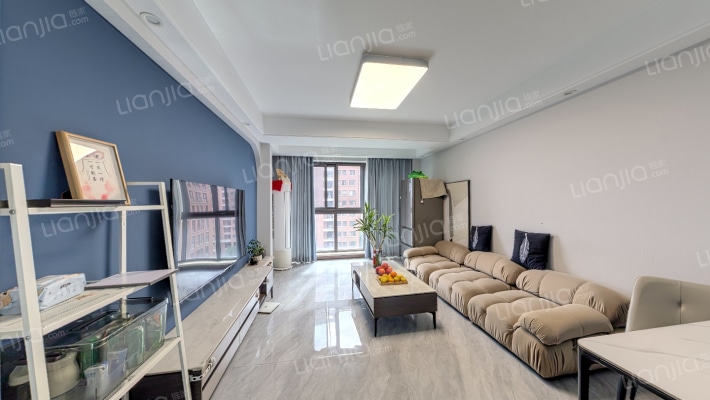 恒威壹品君园二手房实景图