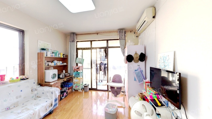 晨兴家园二手房实景图