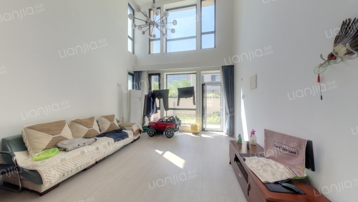 首府136栋二手房实景图