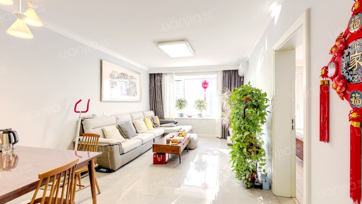 帝王国际万悦府二手房实景图