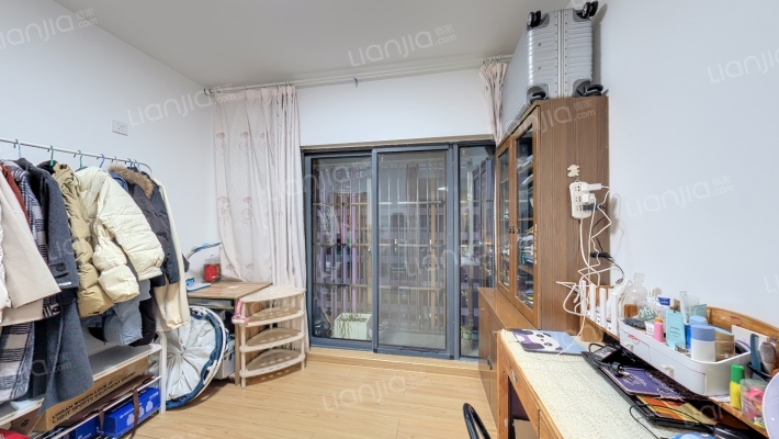 徽商城市风景二手房实景图