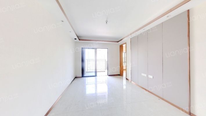 中惠松湖城三期二手房实景图