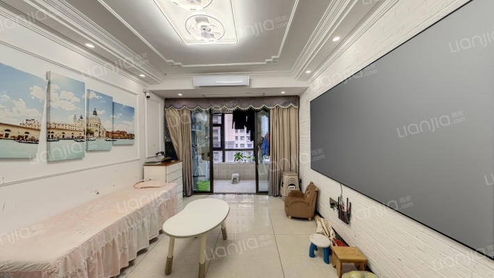 联发君悦华庭二手房实景图