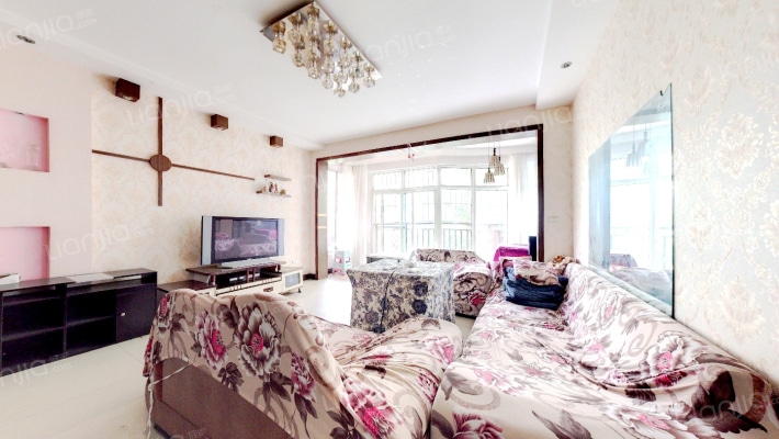 新星园二手房实景图