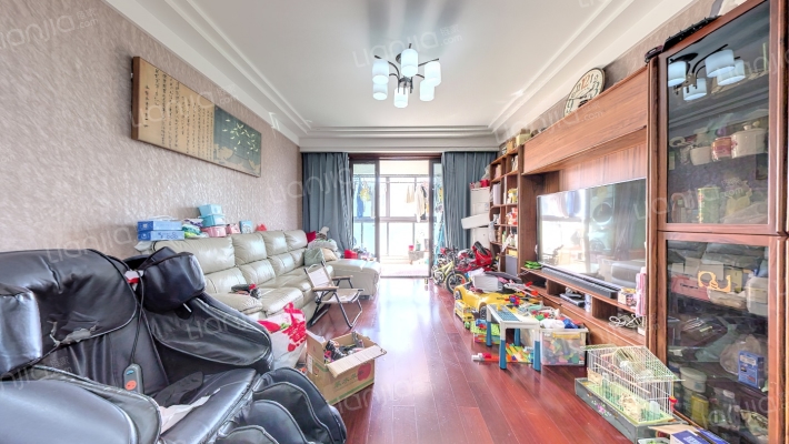 瑞凯丽庭二手房实景图