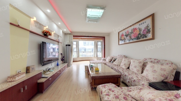 西藏花园二手房实景图