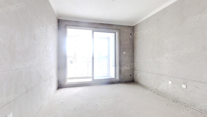 百合花园二手房实景图