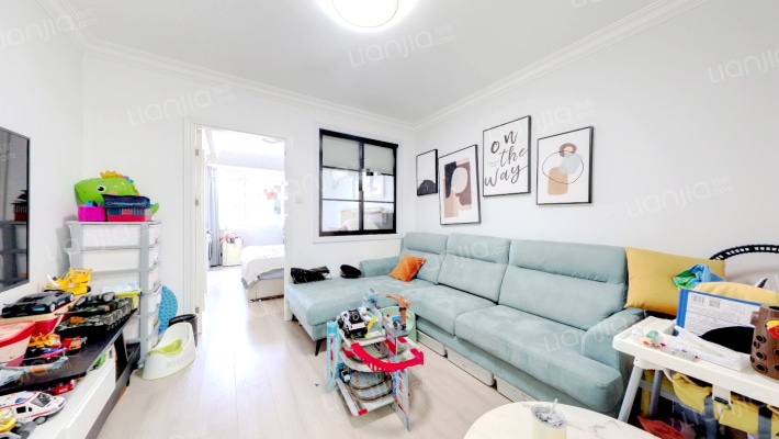 岚皋西路95弄二手房实景图