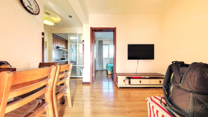 鲁尔新天地二手房实景图