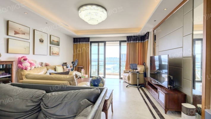 大学小筑二手房实景图