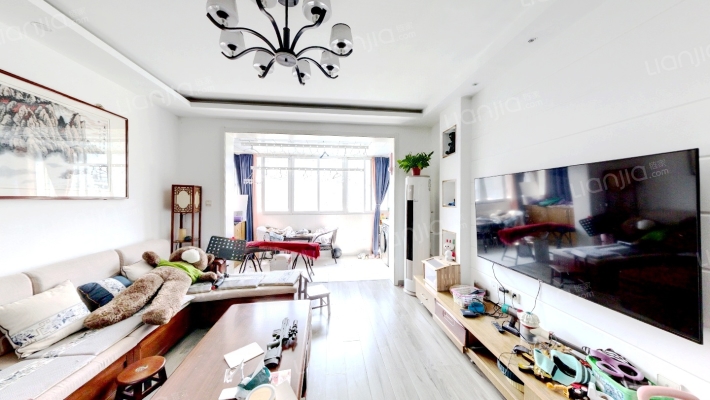 宝城名苑二手房实景图