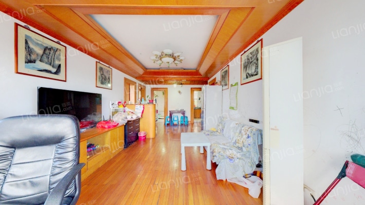 湖苑新村一区二手房实景图