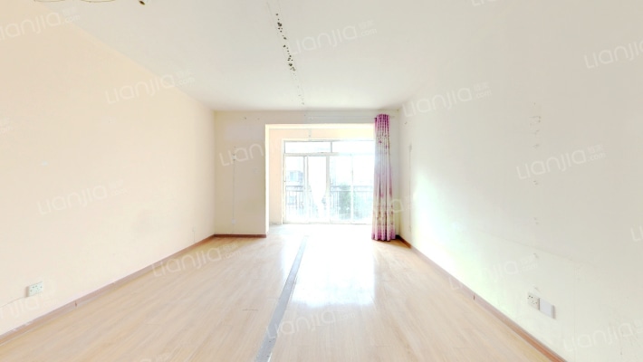 合瓦路183号二手房实景图