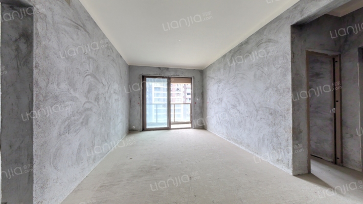 华远海蓝和光二手房实景图