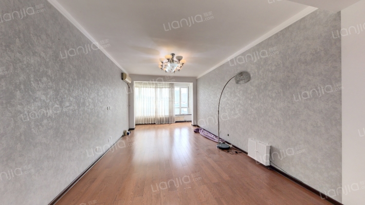 塔湾欣城小园二手房实景图