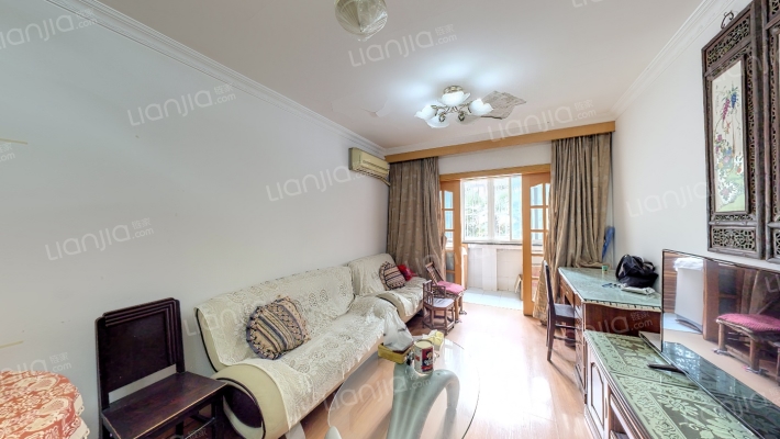 向新新村二手房实景图