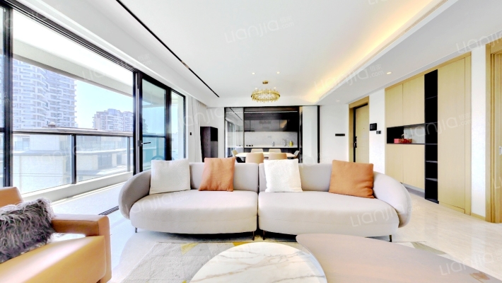 卓越晴翠二手房实景图