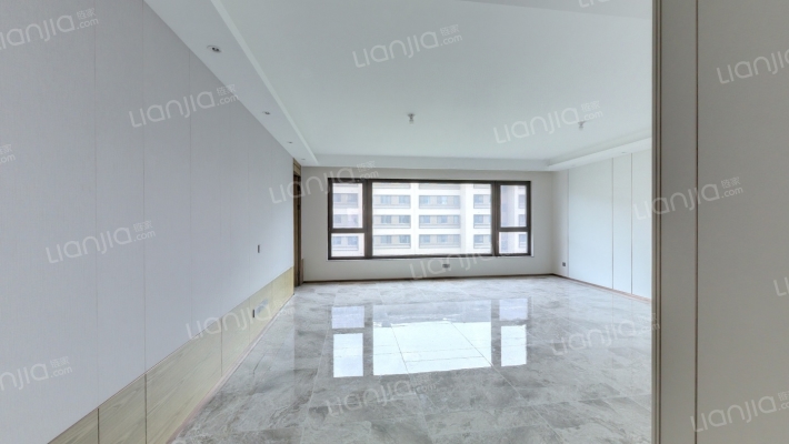 旅游路金茂府二手房实景图