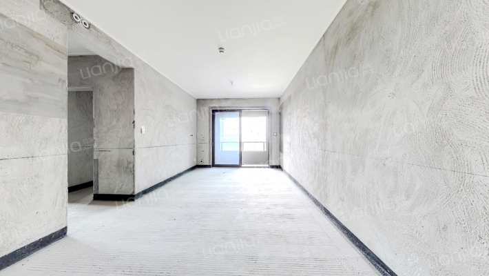 重庆融创文旅城御滨二手房实景图