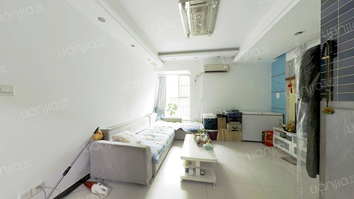 三正半山豪苑棕榈园二手房实景图