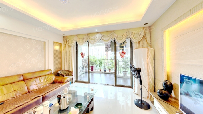 东海蓝湾一期二手房实景图