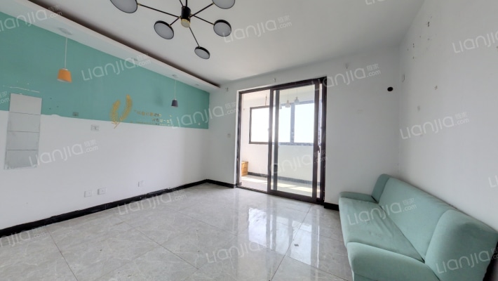 中怡雅苑二手房实景图