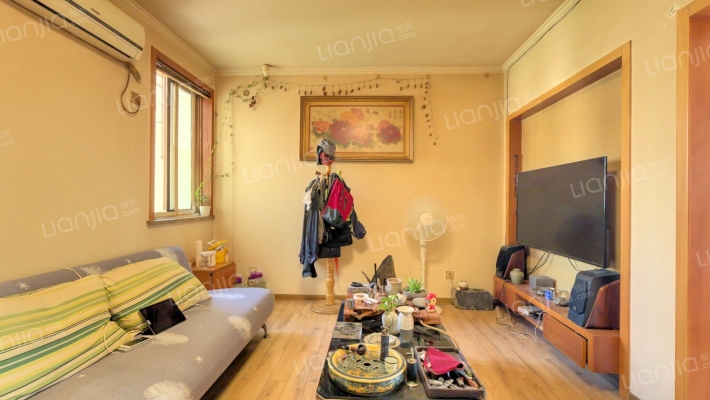 新华七村二手房实景图