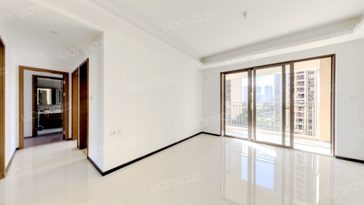 龙光城北五期二手房实景图